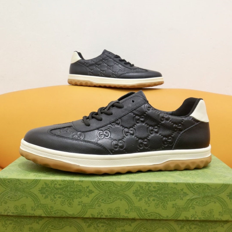 G*u*i casual shoes